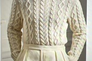 Irancable collar sweater